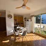 Appartement Port Hyeres 2 Ch Terrasses Box